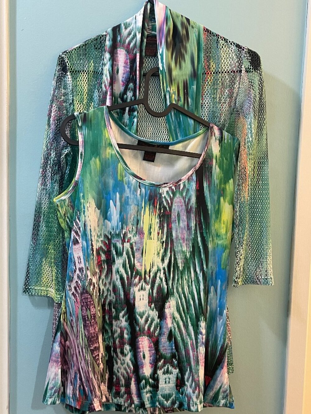 Pleats Collection By Pings Imports, Inc Top And Matching Jacket, Size S